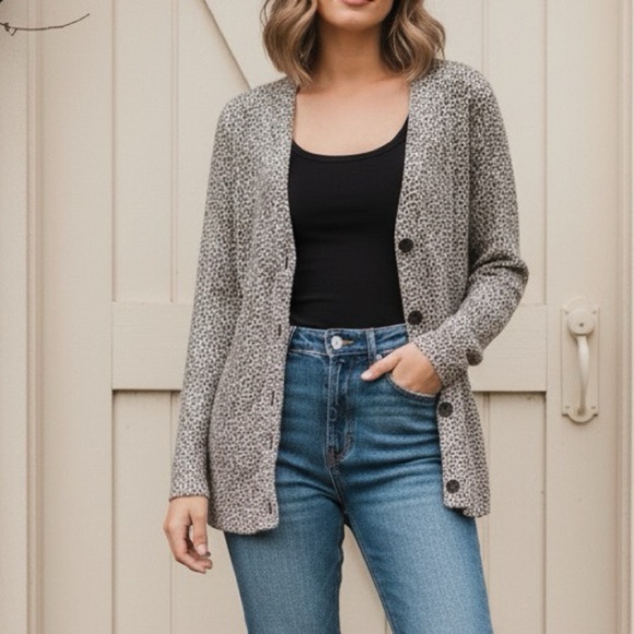 Chico's Leopard Animal Print Long Open Front Cardigan Sweater Size 3 XL - Picture 1 of 9